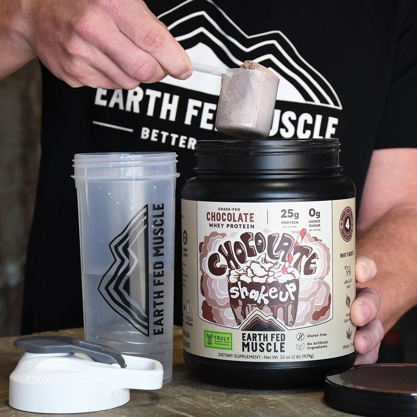 Earth Fed Muscle  Chocolate Shakeup Chocolate Grass-Fed Whey Protein 2 LB